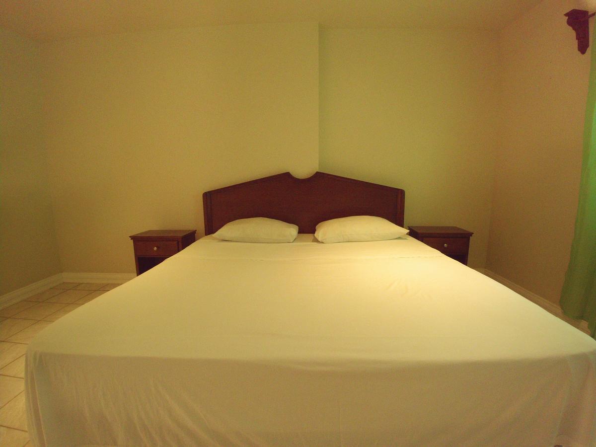 Pinneys Beach Hotel Nevis Charlestown Esterno foto